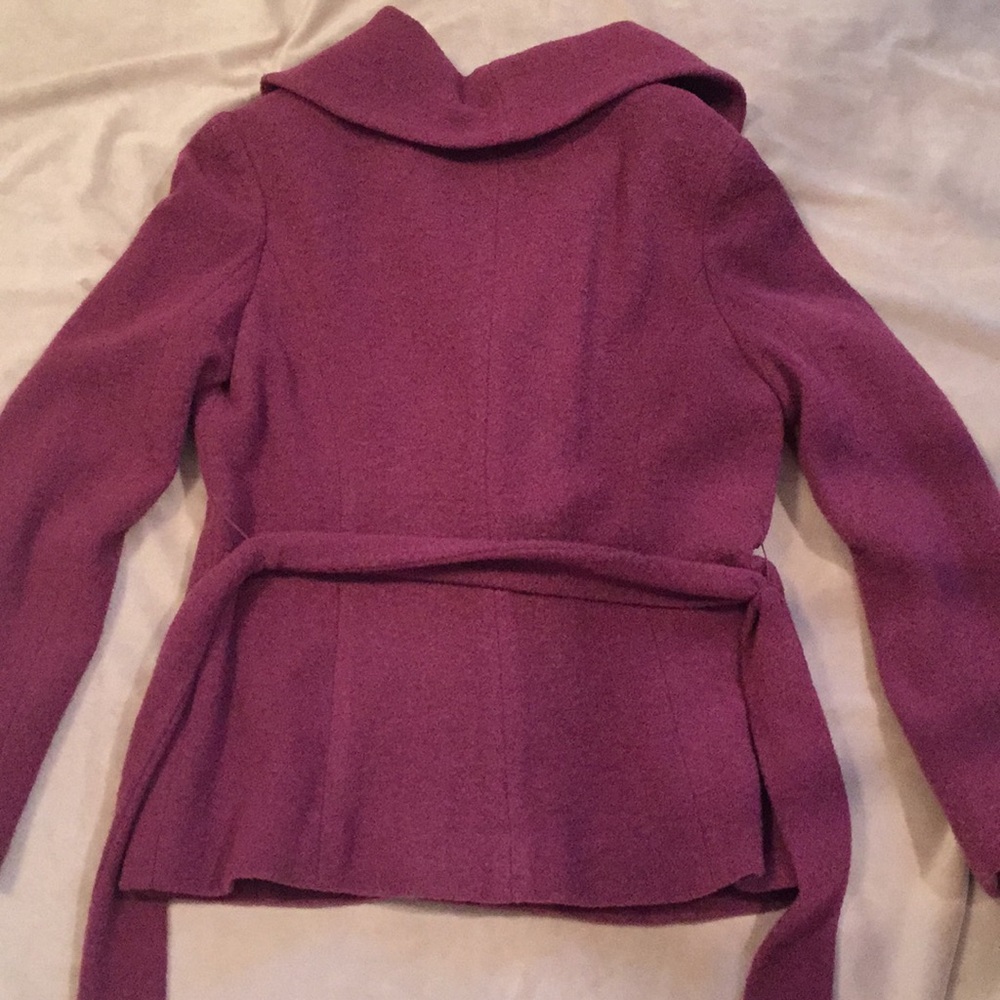 Jacket - Picture 4 of 5